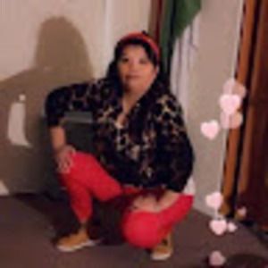 Meet your Posher, Leonor